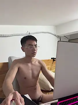 XTTX49 online show from March 24, 4:01 pm