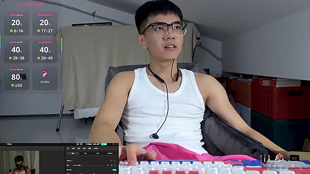 XTTX49 online show from July 26, 2:35 pm
