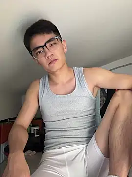 XTTX49 online show from August 3, 3:16 pm