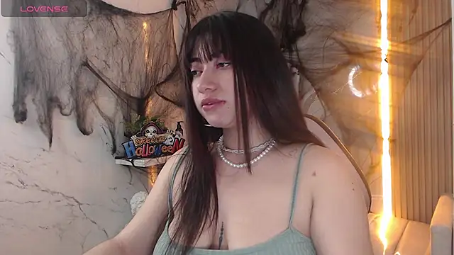 Sophia tf online show from October 14, 1:45 pm