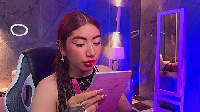 Snapshot of Sophia_tf chatting on April 16, 3:40 am Sophia tf online show from April 16, 3:40 am