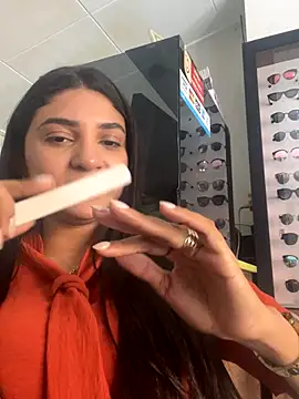 belahmor online show from October 9, 1:42 pm