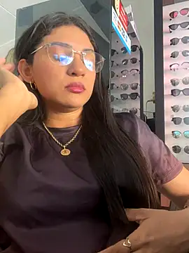 belahmor online show from October 10, 11:09 am