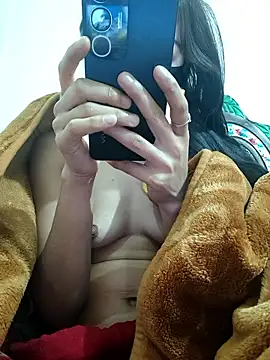 Snapshot of maya-Couple19 chatting on January 9, 6:49 am maya-Couple19 online show from January 9, 6:49 am