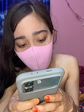 Snapshot of maya-Couple19 chatting on April 4, 6:16 pm maya-Couple19 online show from April 4, 6:16 pm