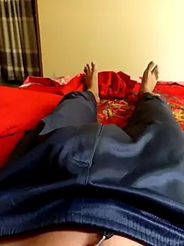 Snapshot of WrinkledTriops chatting on March 3, 3:12 am WrinkledTriops online show from March 3, 3:12 am