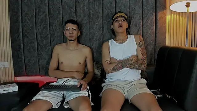 DustinandJordan online show from November 9, 2:37 pm