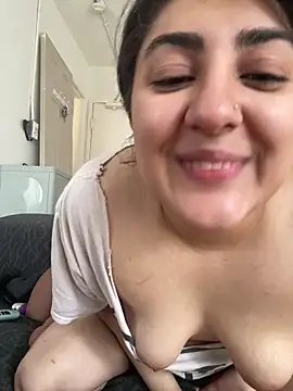 Snapshot of inked_nekoo chatting on April 17, 2:42 pm inked nekoo online show from April 17, 2:42 pm