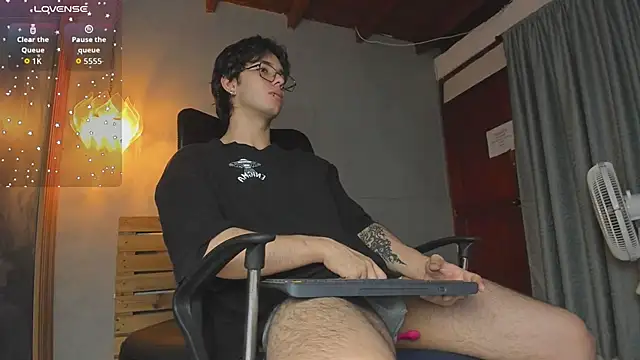 Markuss   online show from February 17, 5:48 am