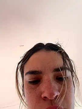 Snapshot of sabrina_rosee chatting on November 27, 12:18 pm sabrina rosee online show from November 27, 12:18 pm