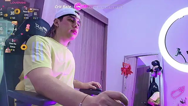 brunothompson3 online show from October 21, 1:39 am