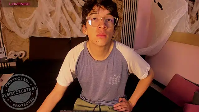 Desire Ecstasy online show from October 28, 1:03 pm