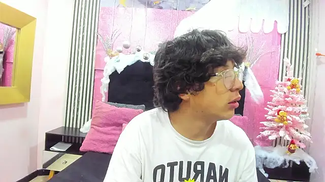 Snapshot of Desire_Ecstasy chatting on January 10, 7:15 pm Desire Ecstasy online show from January 10, 7:15 pm