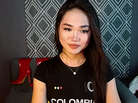 hugesignificant 69 online show from October 10, 5:39 am