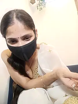 TheSassyGirl7 online show from October 12, 6:51 pm