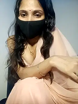 TheSassyGirl7 online show from November 12, 6:19 pm