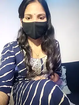 TheSassyGirl7 online show from November 14, 7:23 pm