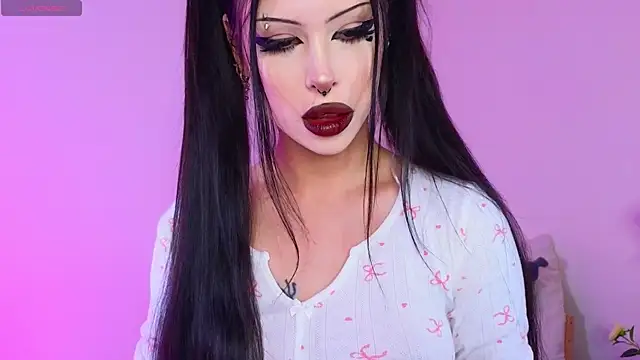 venomeowww   online show from September 27, 3:22 am