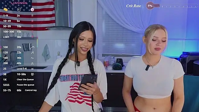 venomeowww   online show from June 28, 3:01 am