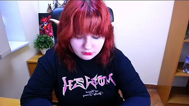 Snapshot of Mina_sky_ chatting on October 21, 7:53 am Mina sky online show from October 21, 7:53 am