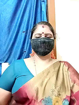 Snapshot of sushma26 chatting on April 3, 5:22 pm sushma26 online show from April 3, 5:22 pm