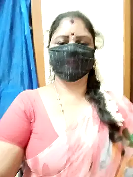 Snapshot of sushma26 chatting on April 10, 5:17 pm sushma26 online show from April 10, 5:17 pm