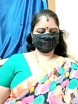 Snapshot of sushma26 chatting on April 18, 7:18 pm sushma26 online show from April 18, 7:18 pm