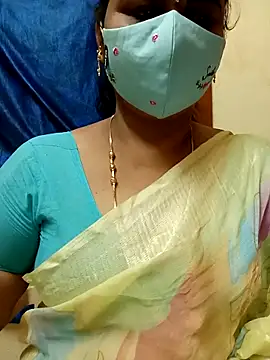 Snapshot of sushma26 chatting on May 2, 6:57 pm sushma26 online show from May 2, 6:57 pm