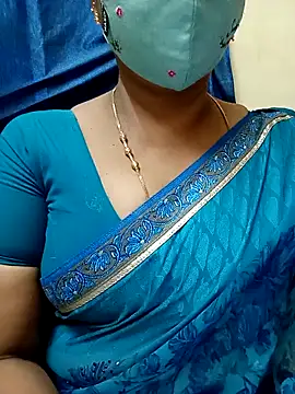 Snapshot of sushma26 chatting on June 18, 5:39 pm sushma26 online show from June 18, 5:39 pm