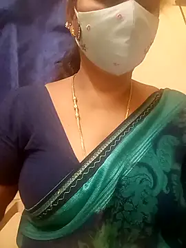 Snapshot of sushma26 chatting on July 1, 5:23 pm sushma26 online show from July 1, 5:23 pm