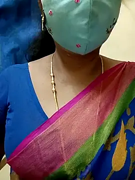 Snapshot of sushma26 chatting on July 2, 7:14 am sushma26 online show from July 2, 7:14 am