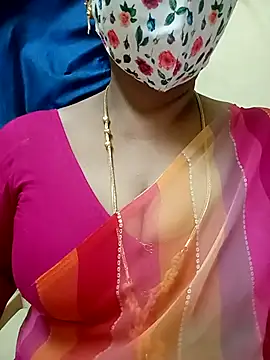 Snapshot of sushma26 chatting on July 6, 5:48 pm sushma26 online show from July 6, 5:48 pm