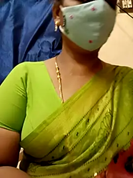 Snapshot of sushma26 chatting on July 26, 6:54 am sushma26 online show from July 26, 6:54 am