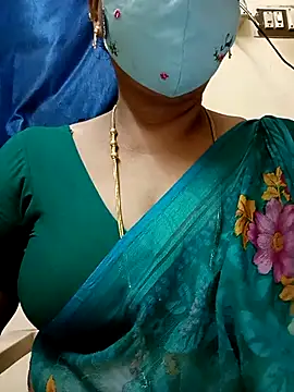 Snapshot of sushma26 chatting on July 26, 7:10 pm sushma26 online show from July 26, 7:10 pm
