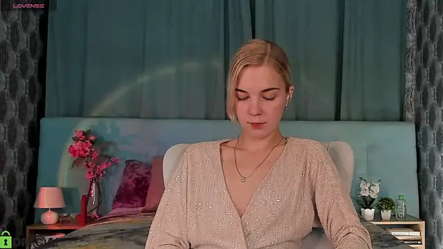 Aurora Bennet online show from September 25, 12:14 am