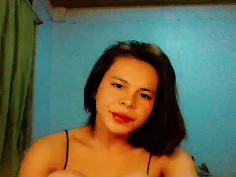 Snapshot of kera_metina chatting on December 4, 11:46 pm kera metina online show from December 4, 11:46 pm