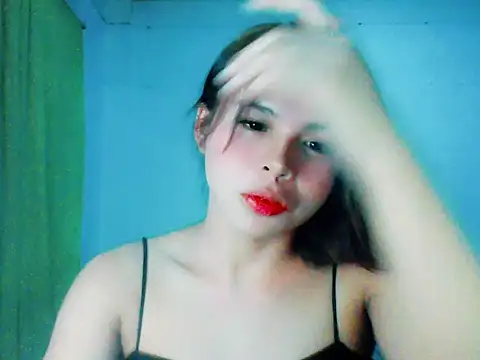 Snapshot of kera_metina chatting on December 17, 2:39 am kera metina online show from December 17, 2:39 am