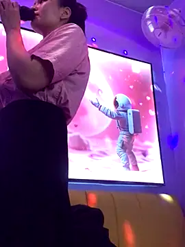 trucnhan6020 online show from September 25, 10:08 am