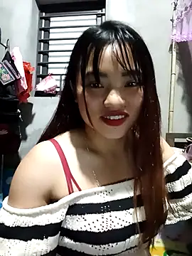 Snapshot of Lee_coope chatting on October 9, 3:21 pm Lee coope online show from October 9, 3:21 pm