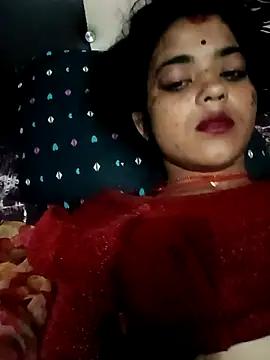 Snapshot of Rachna_Love chatting on October 23, 12:43 am Rachna Love online show from October 23, 12:43 am