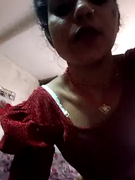 Snapshot of Rachna_Love chatting on November 2, 9:44 am Rachna Love online show from November 2, 9:44 am