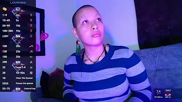 Snapshot of Cherry_vald chatting on February 24, 8:45 am Cherry vald online show from February 24, 8:45 am