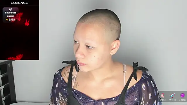 Snapshot of Cherry_vald chatting on March 19, 11:03 am Cherry vald online show from March 19, 11:03 am