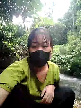 Snapshot of Soop_girl chatting on September 12, 1:28 am Soop girl online show from September 12, 1:28 am