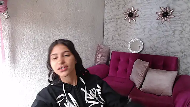 Evagirl69 online show from June 3, 2:33 pm