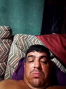 Snapshot of branquinho3 chatting on March 22, 2:48 am branquinho3 online show from March 22, 2:48 am