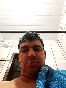 Snapshot of branquinho3 chatting on April 4, 3:49 am branquinho3 online show from April 4, 3:49 am