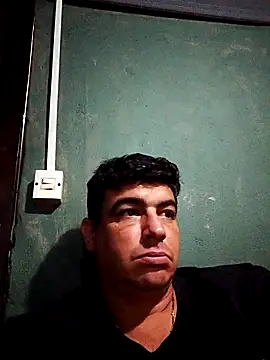Snapshot of branquinho3 chatting on April 7, 3:23 pm branquinho3 online show from April 7, 3:23 pm