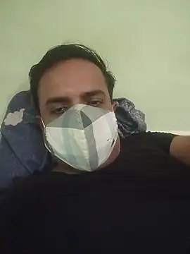 Snapshot of vardh033 chatting on October 6, 11:51 am vardh033 online show from October 6, 11:51 am