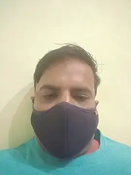 Snapshot of vardh033 chatting on October 10, 5:23 pm vardh033 online show from October 10, 5:23 pm